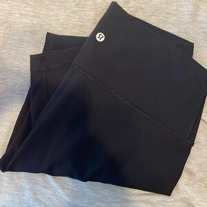 Lululemon 10 leggings high waisted no pilling very like new
